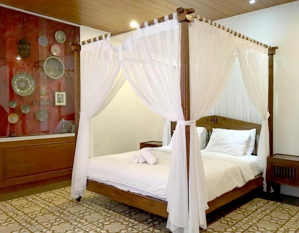 Rumah Stroberi Organic Farm & Family Lodge 렘뱅 외부 사진