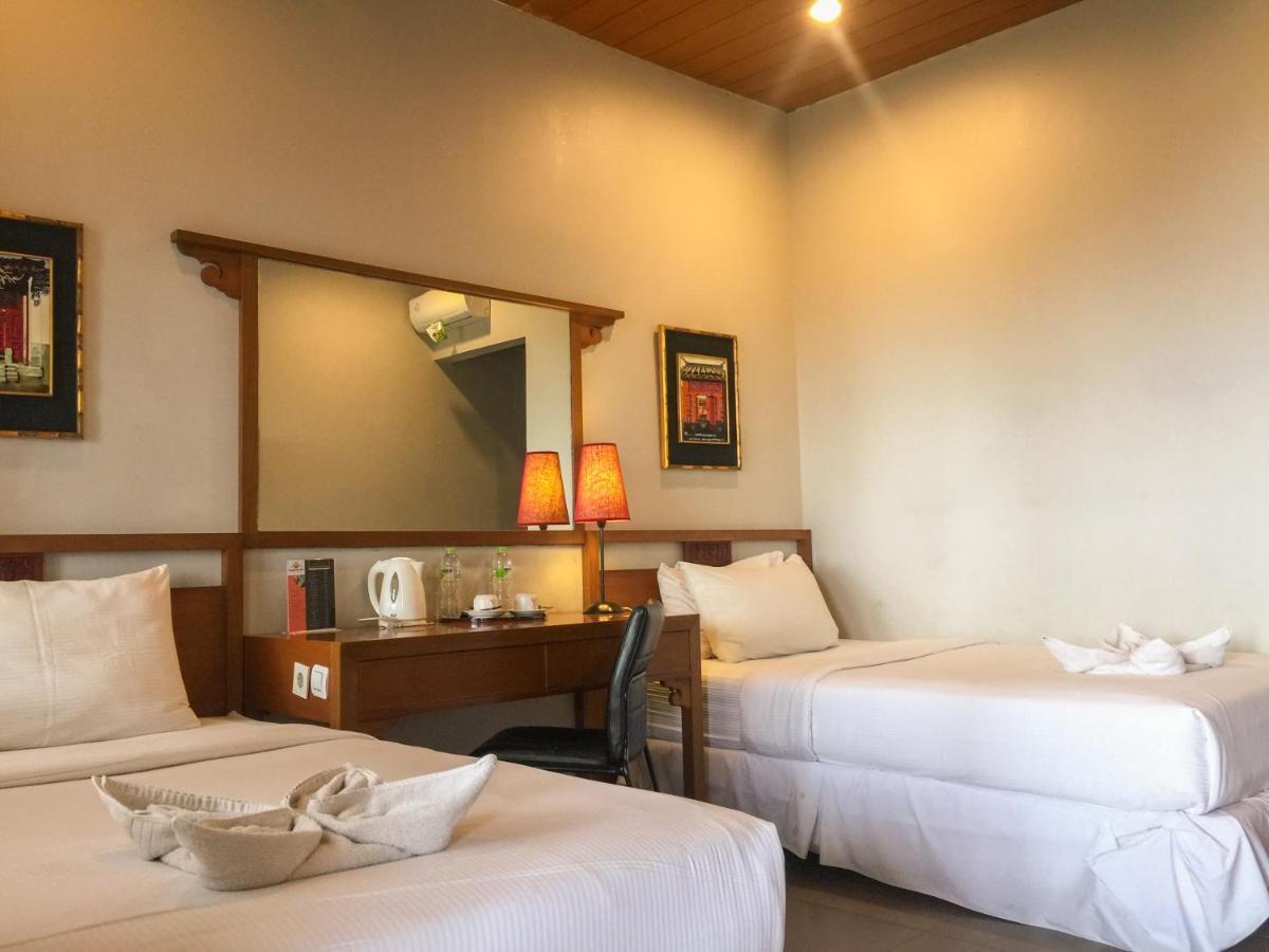 Rumah Stroberi Organic Farm & Family Lodge 렘뱅 외부 사진