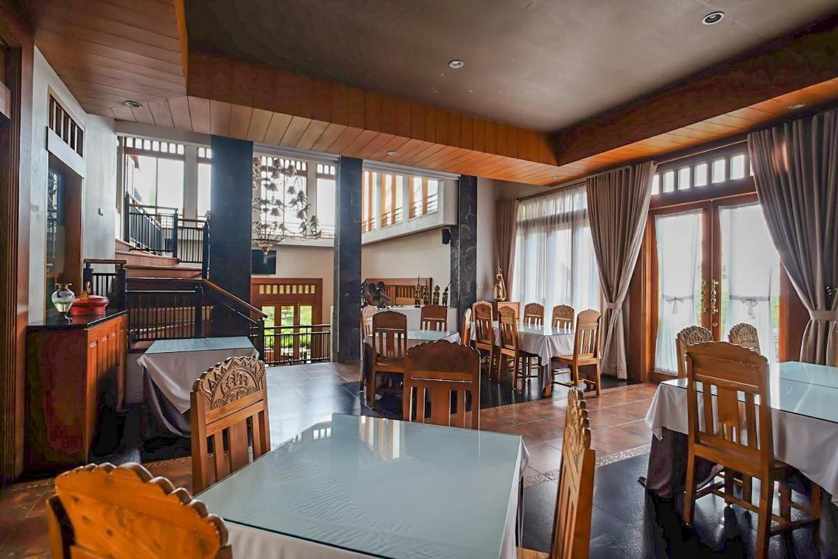 Rumah Stroberi Organic Farm & Family Lodge 렘뱅 외부 사진